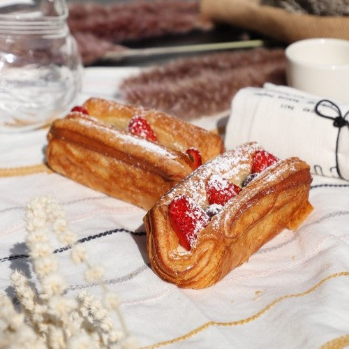 Sailing to Europe with our Danish Fruit Boat